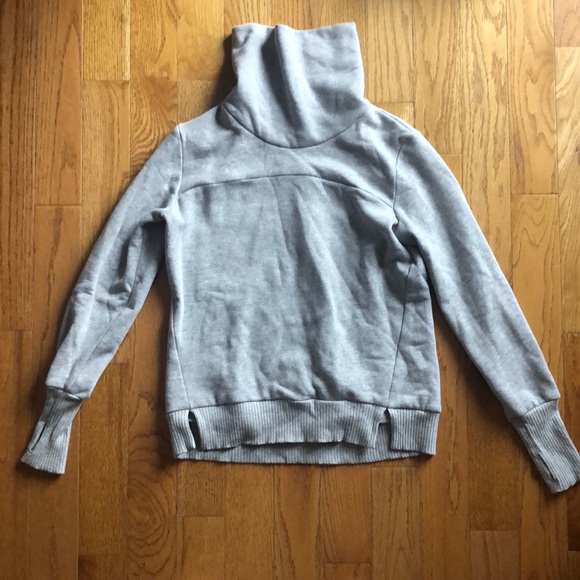 ALO Yoga Sweaters - Alo Yoga- Haze Long Sleeve Top: Size S, Grey (Worn/ Washed Once)